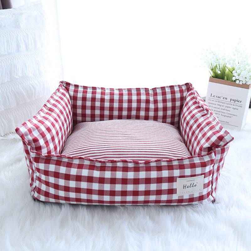 Cama para mascotas : cómoda, versátil y con diseño de temporada Classic Red - Accesorios para mascotas Mascotonas
